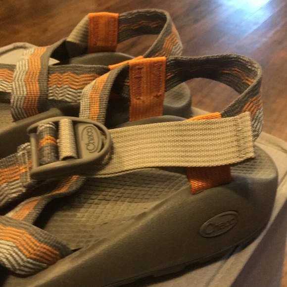 Sandals_&_Flip_Flops